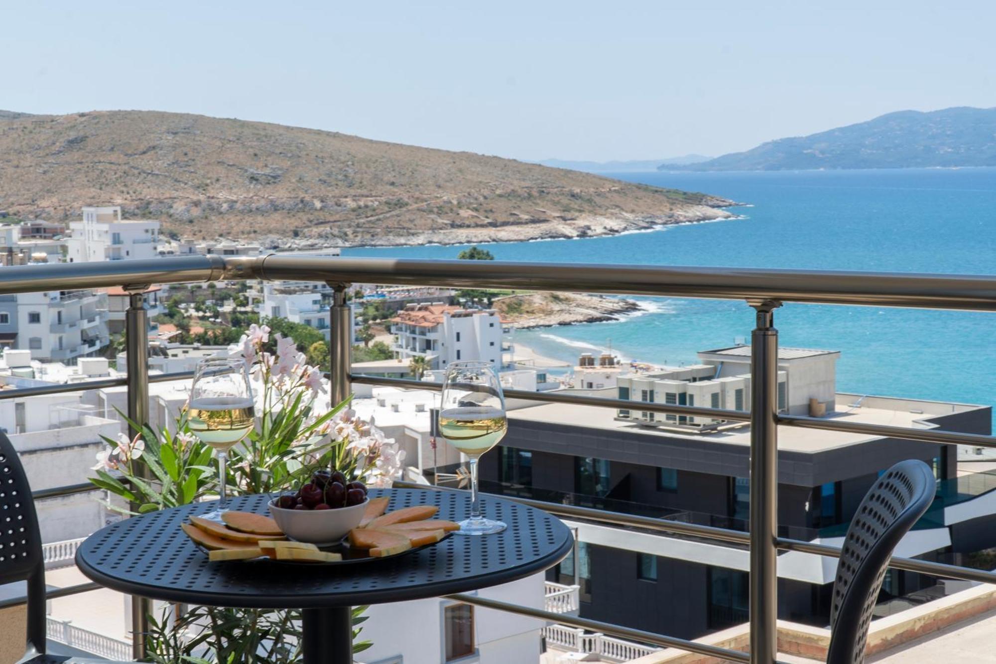 Mateo Apartments Sarandë Exterior foto